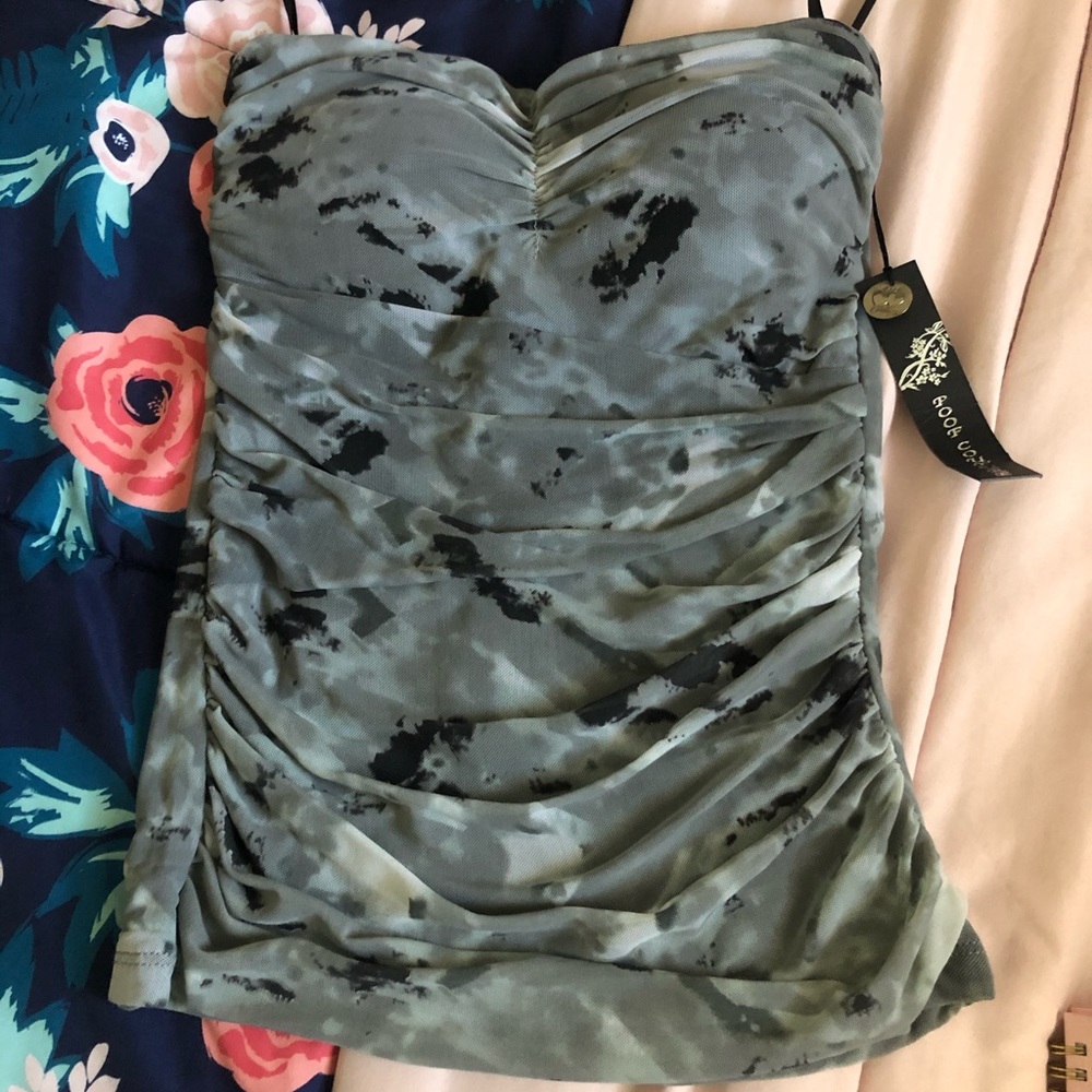 Strapless Tube Shirt